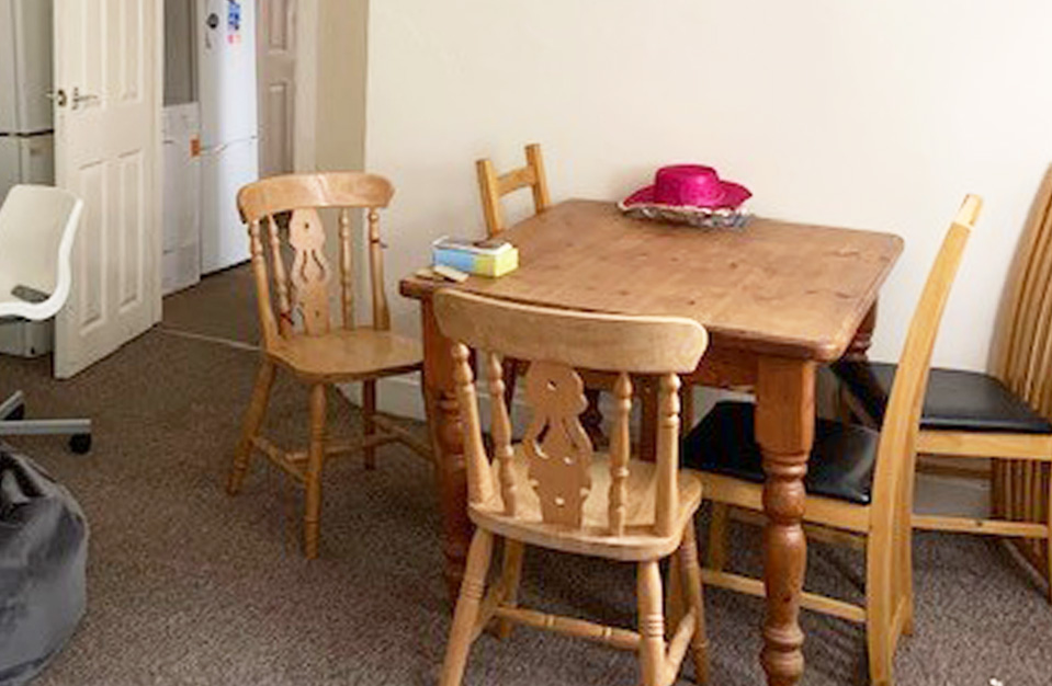 2 Falmer cottages dining