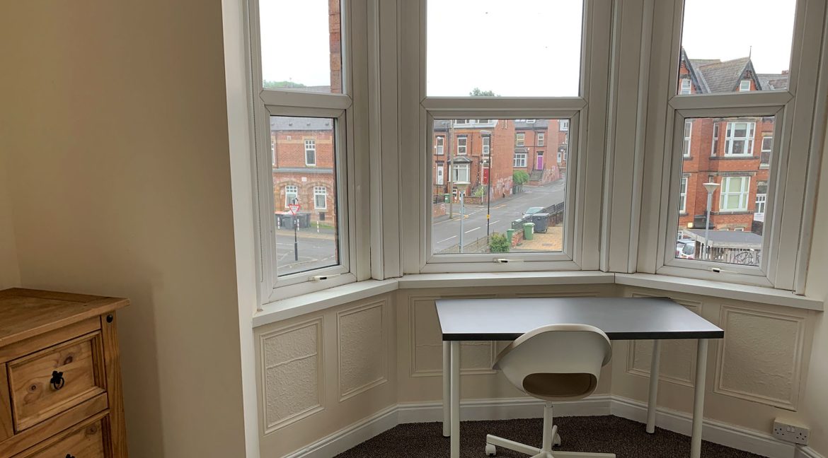 matthews property managment 52 Brudenell Road bedroom 4